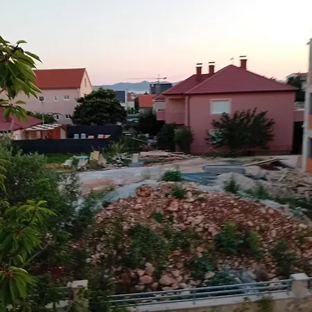 With Parking Space - 24724 Zadar