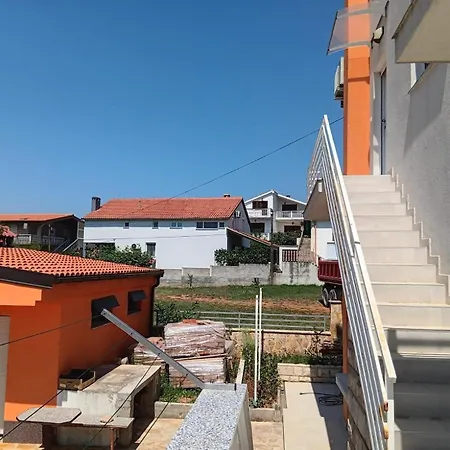 Apartment With Parking Space - 24724 Zadar